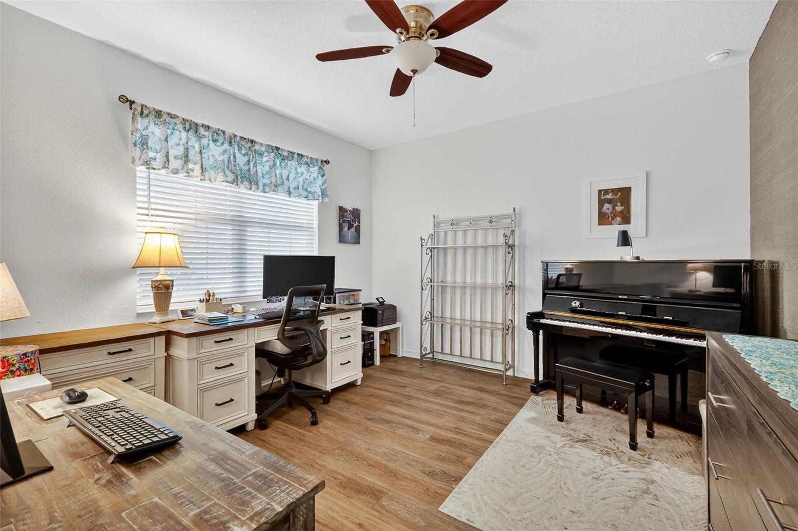 Image 40 of 60 For 8773 103rd Circle