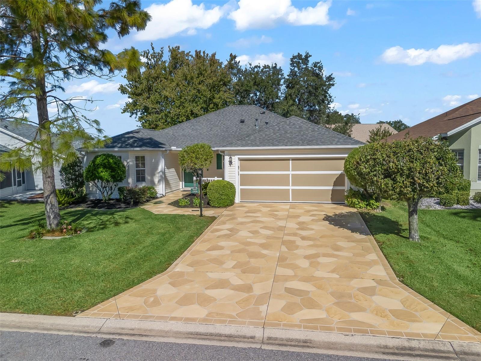 Image 3 of 47 For 17979 89th Rothway Court