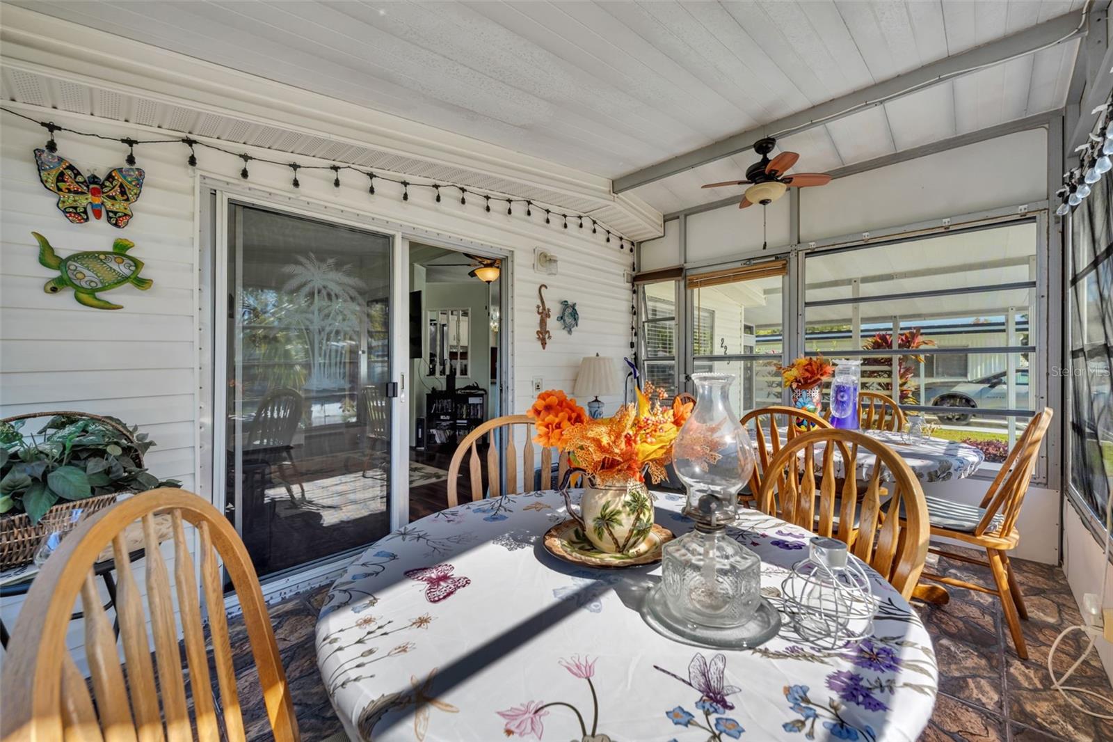 Image 20 of 49 For 225 Paradise S