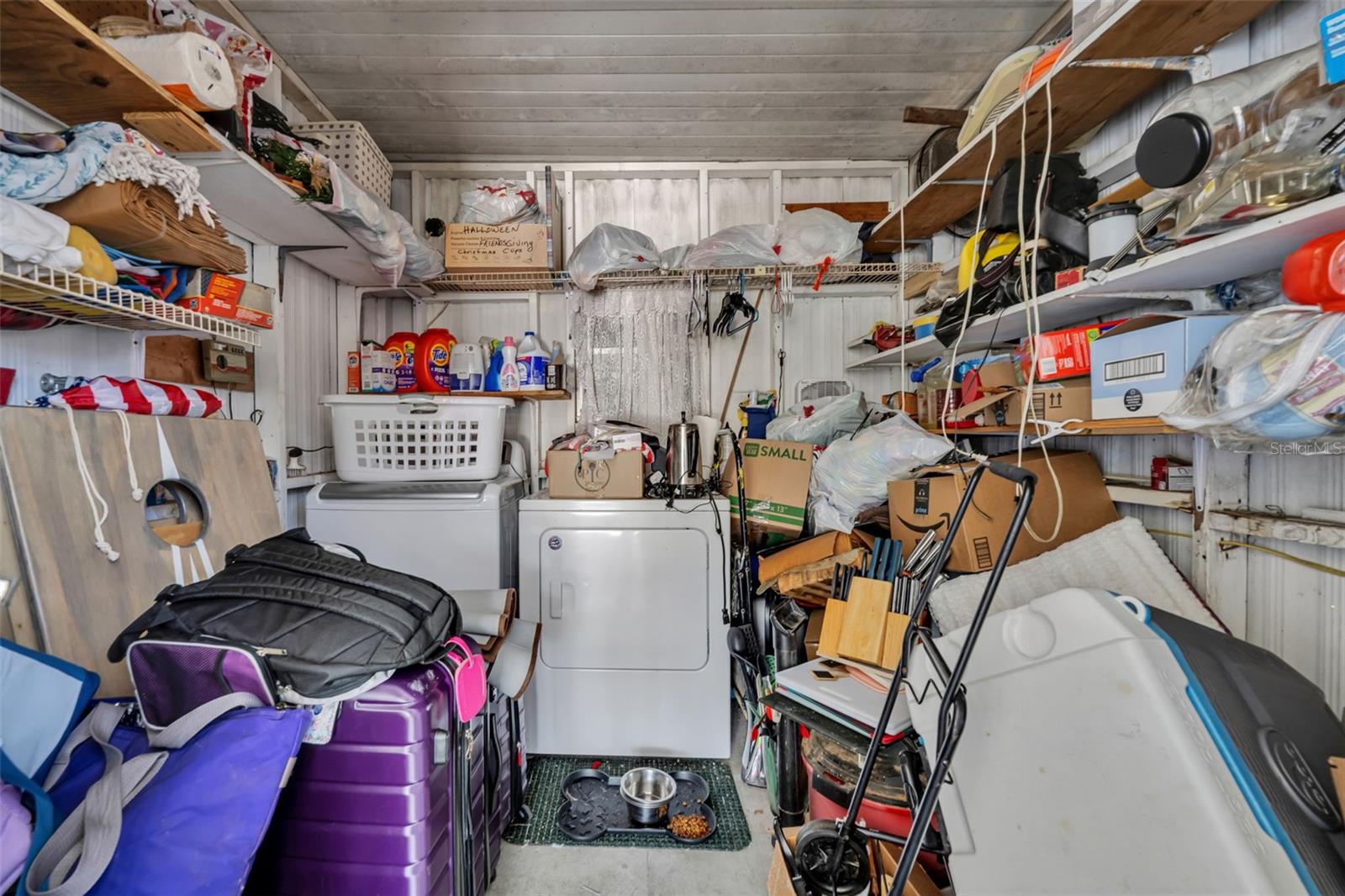 Image 27 of 49 For 225 Paradise S