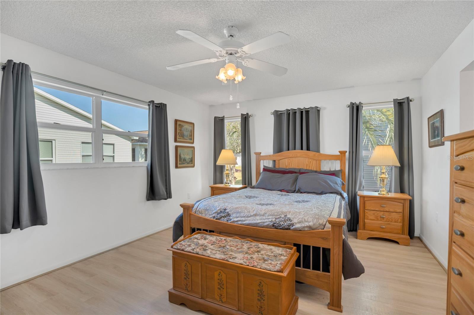 Image 13 of 45 For 131 Willow Brook Drive