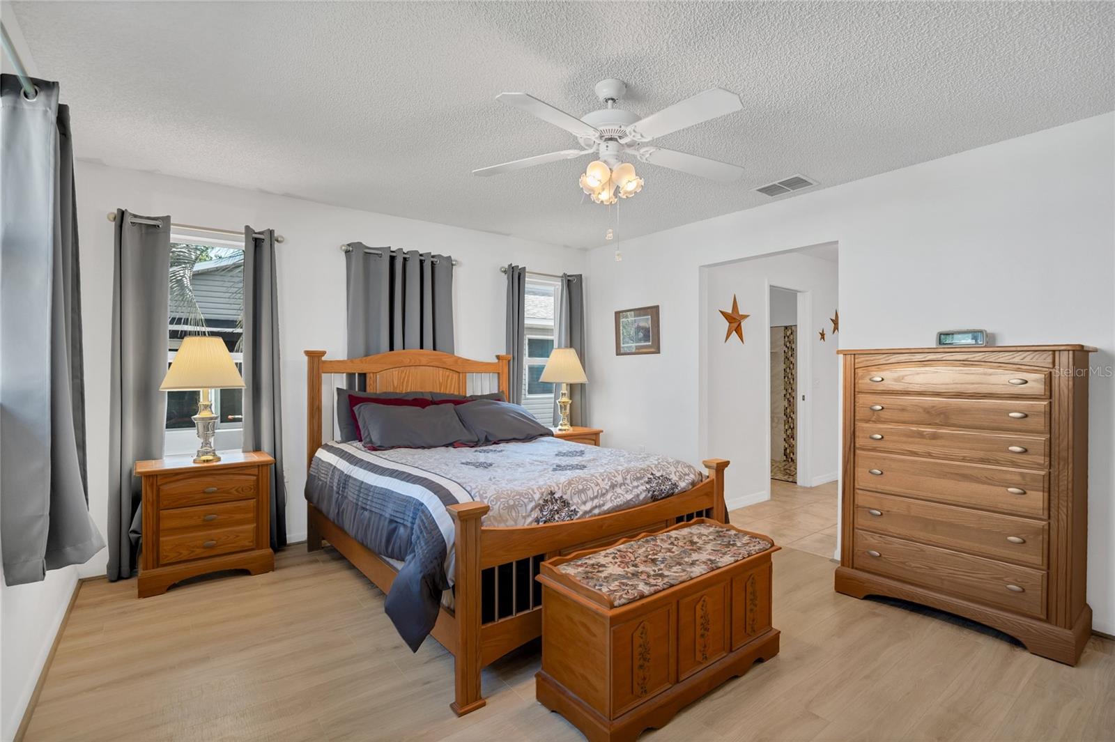 Image 14 of 45 For 131 Willow Brook Drive