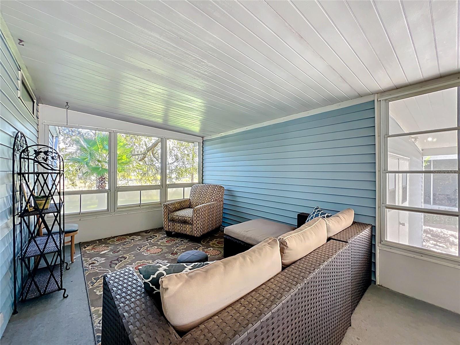 Image 32 of 76 For 4712 Belle Grove