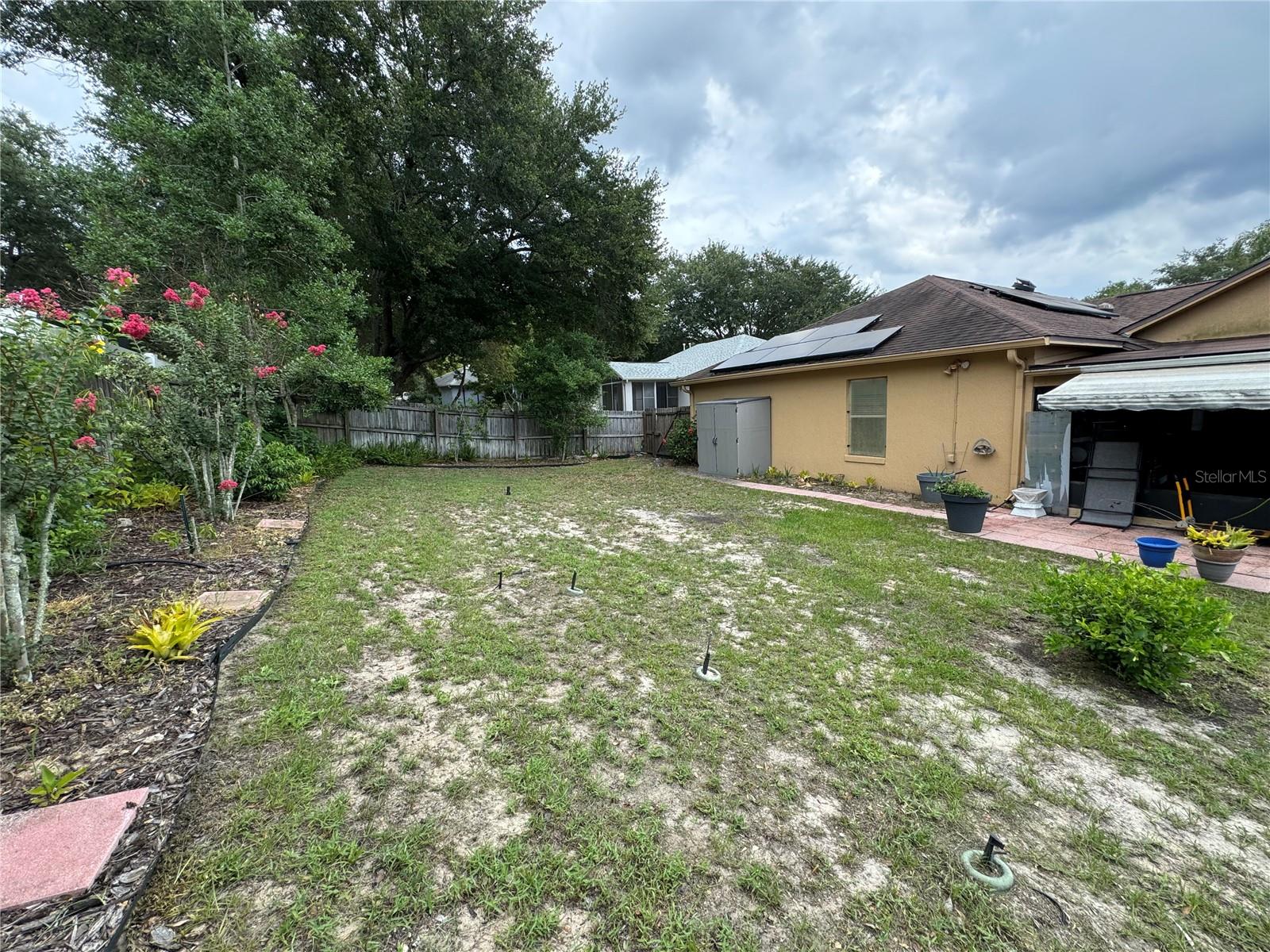 Image 24 of 33 For 686 Park Valley Circle