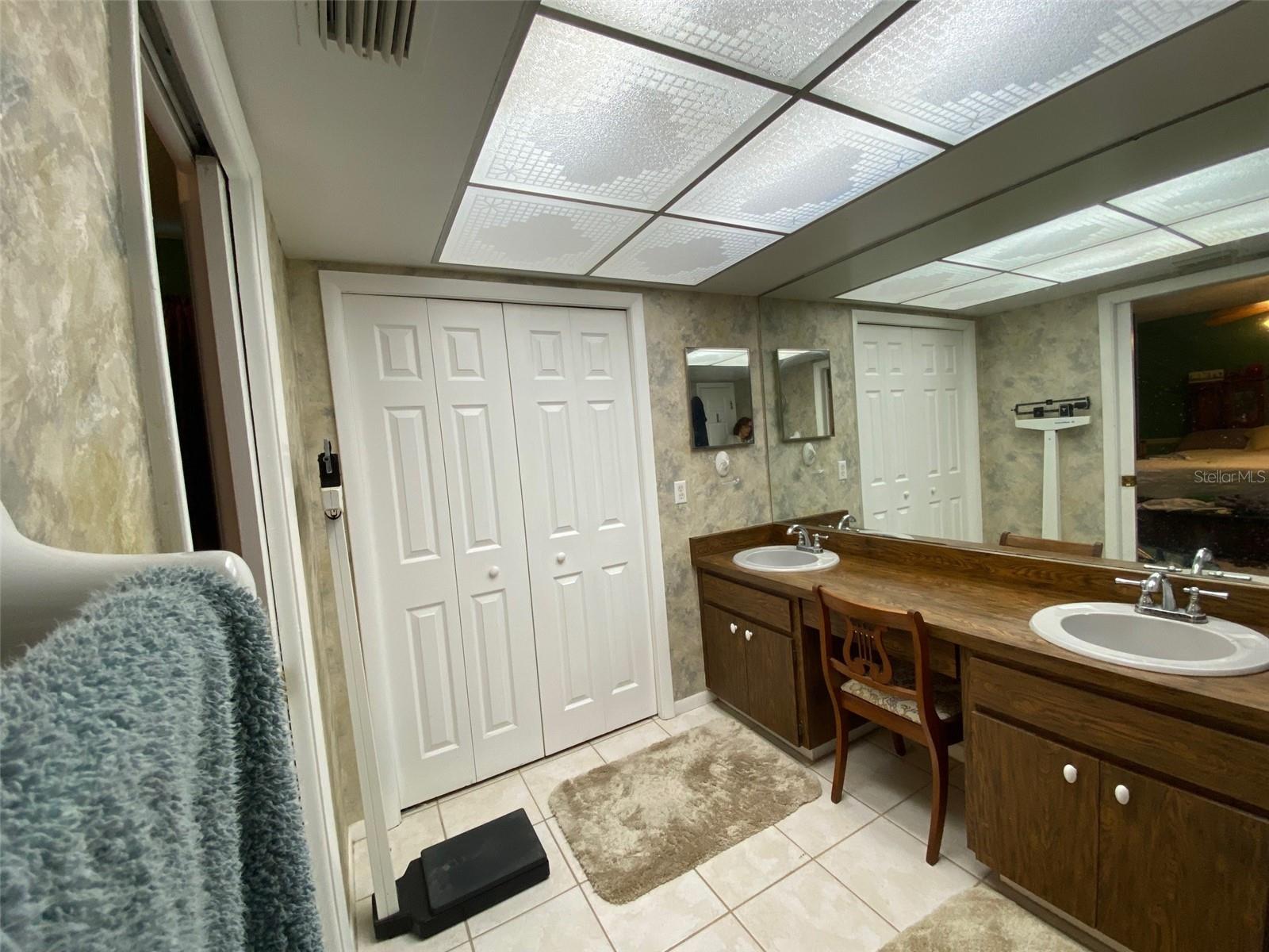 Image 9 of 21 For 626 Orchid Lane