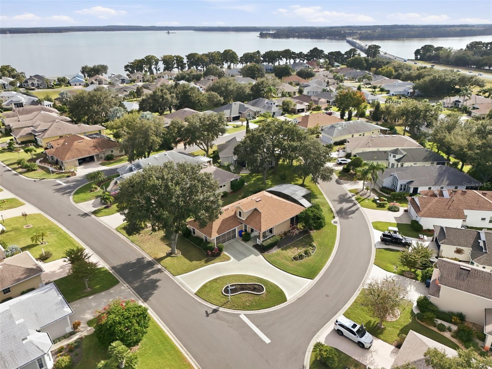 Image 4 of 38 For 6153 Sailboat Avenue