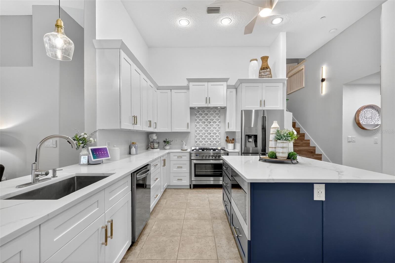 Image 18 of 53 For 23326 Oak Prairie Circle