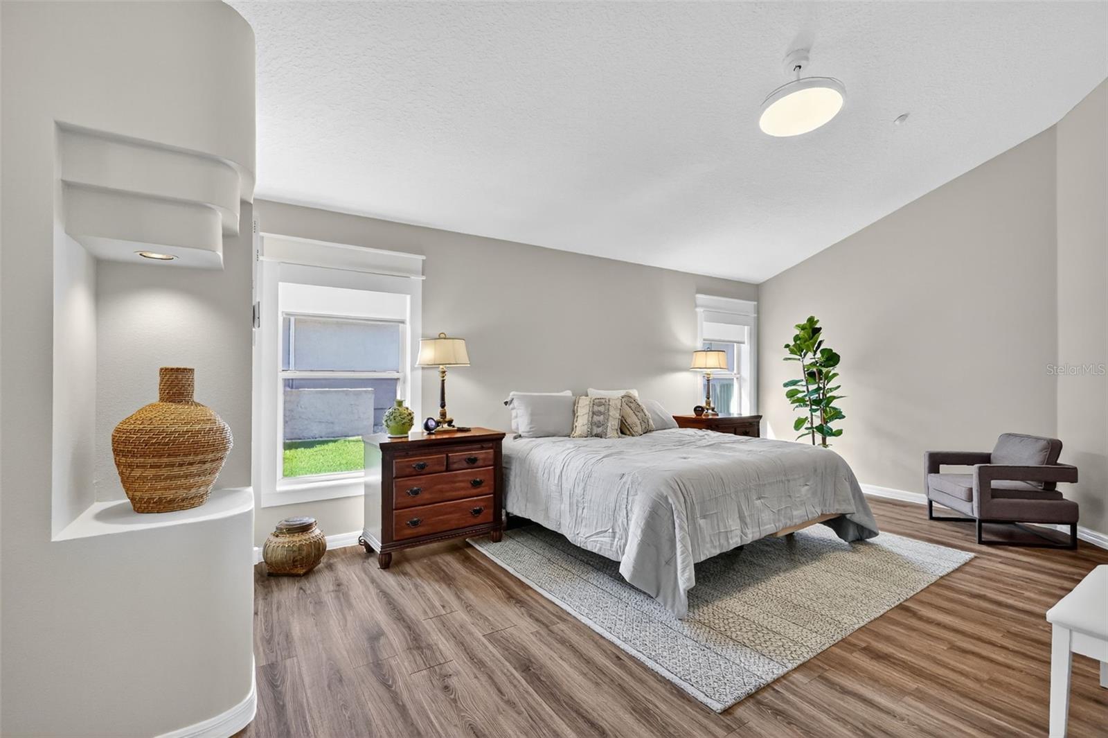 Image 25 of 53 For 23326 Oak Prairie Circle