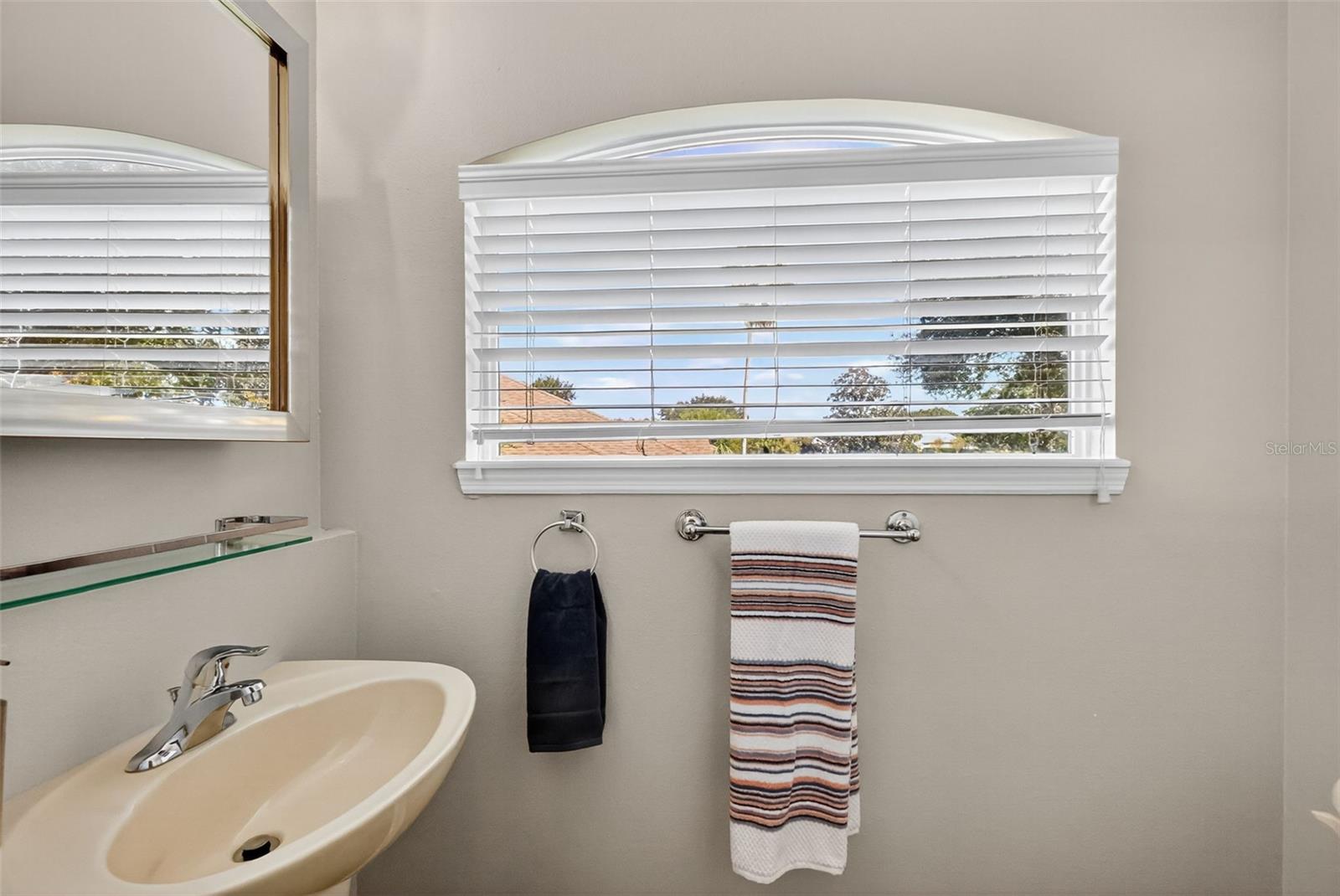 Image 36 of 53 For 23326 Oak Prairie Circle