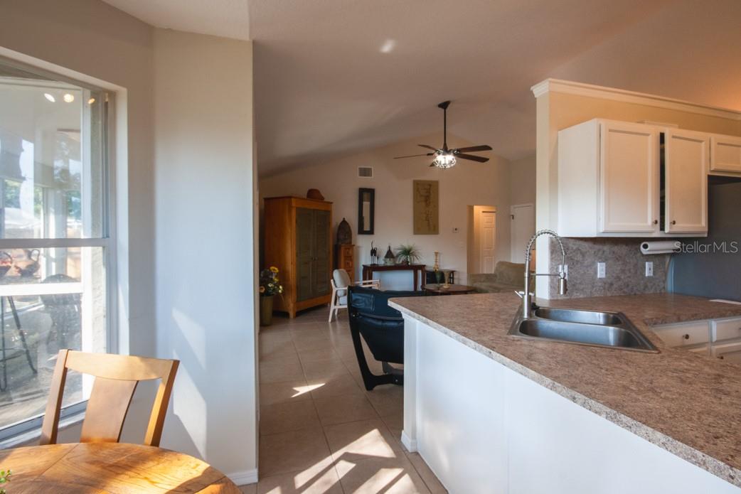 Image 10 of 21 For 2728 Lake Landing Boulevard