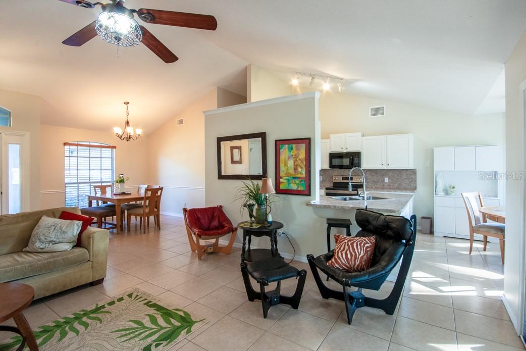 Image 8 of 21 For 2728 Lake Landing Boulevard