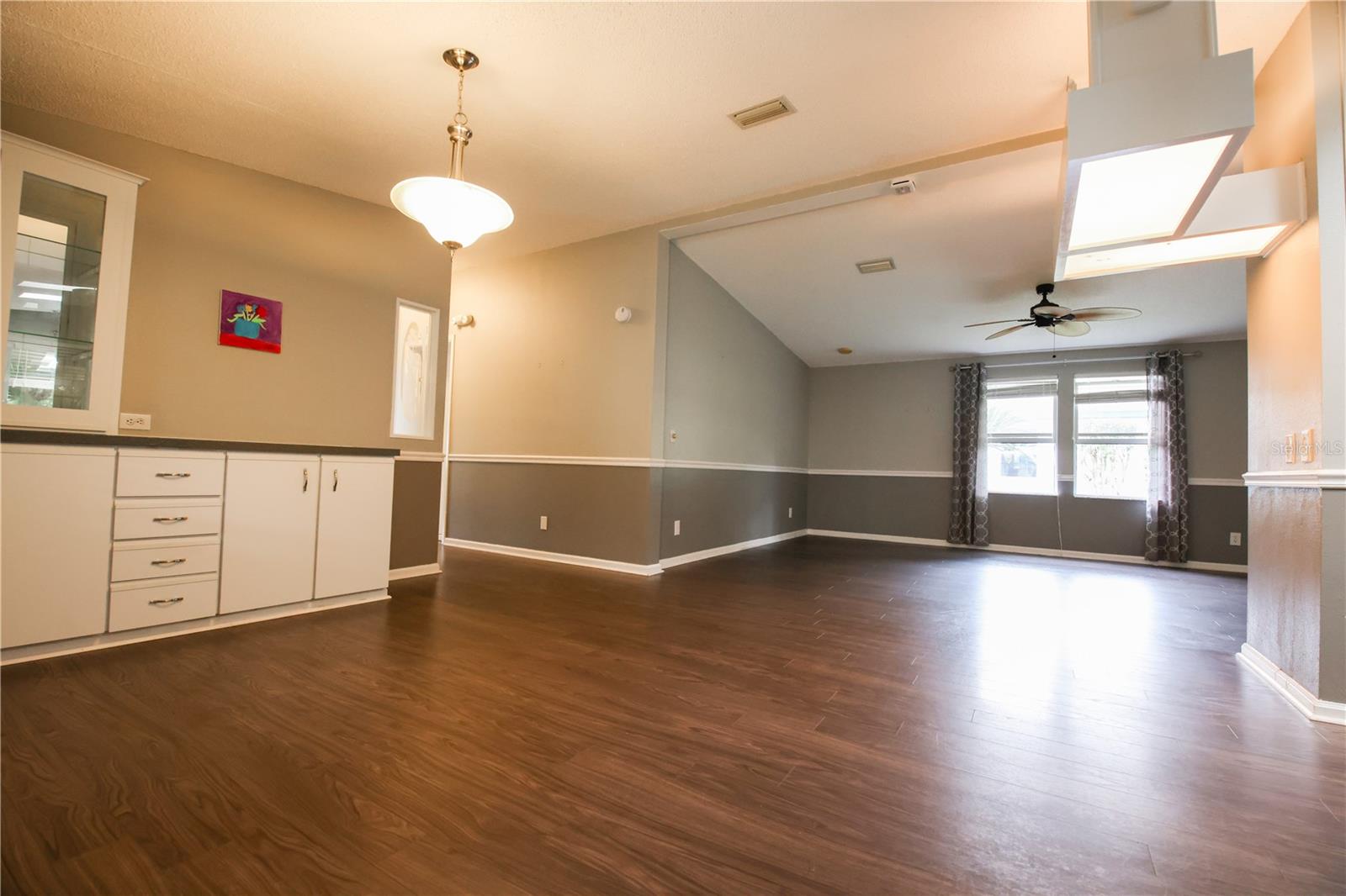 Image 16 of 25 For 912 Orchid Street