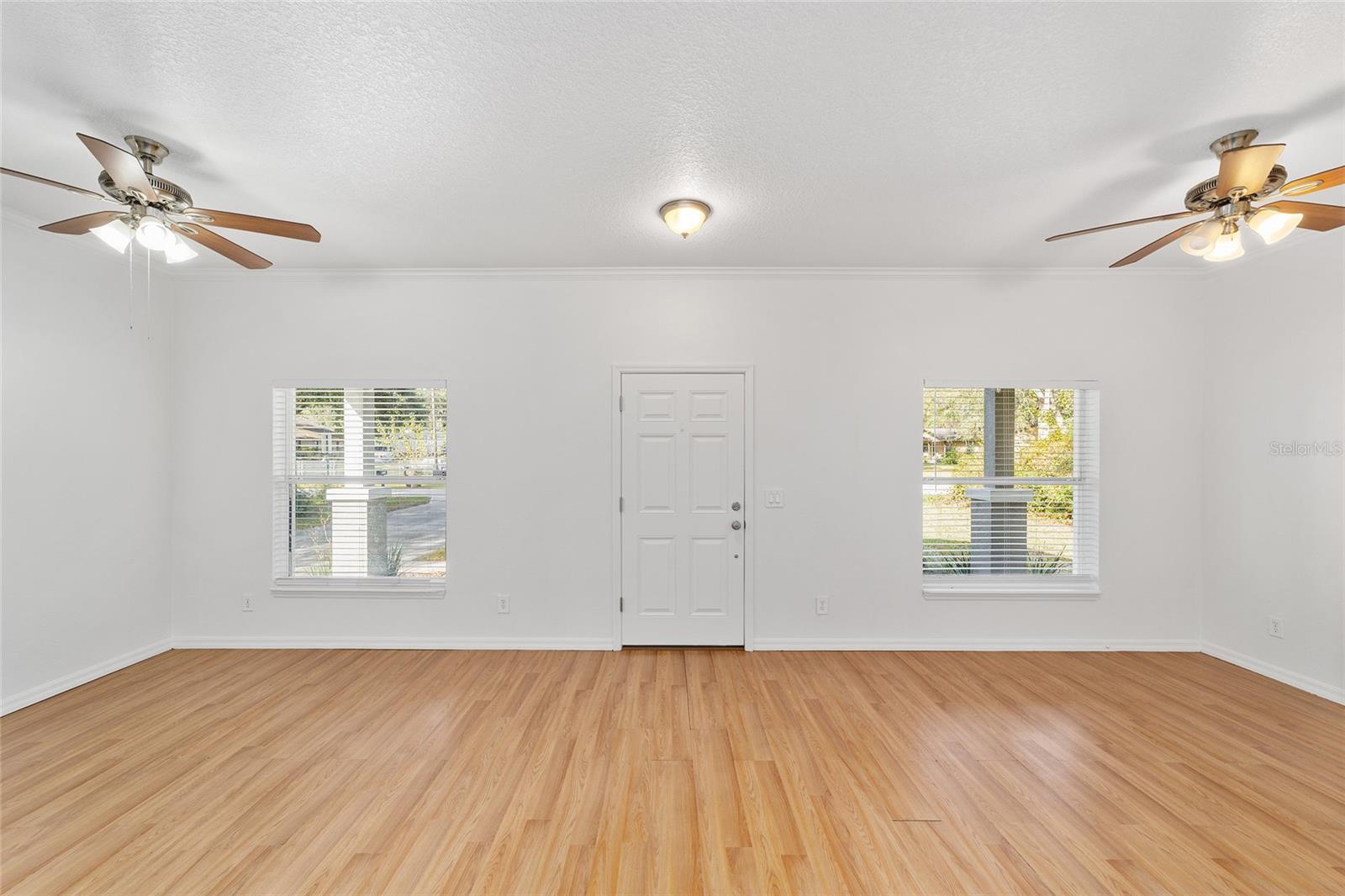 Image 15 of 33 For 4024 Elm Street