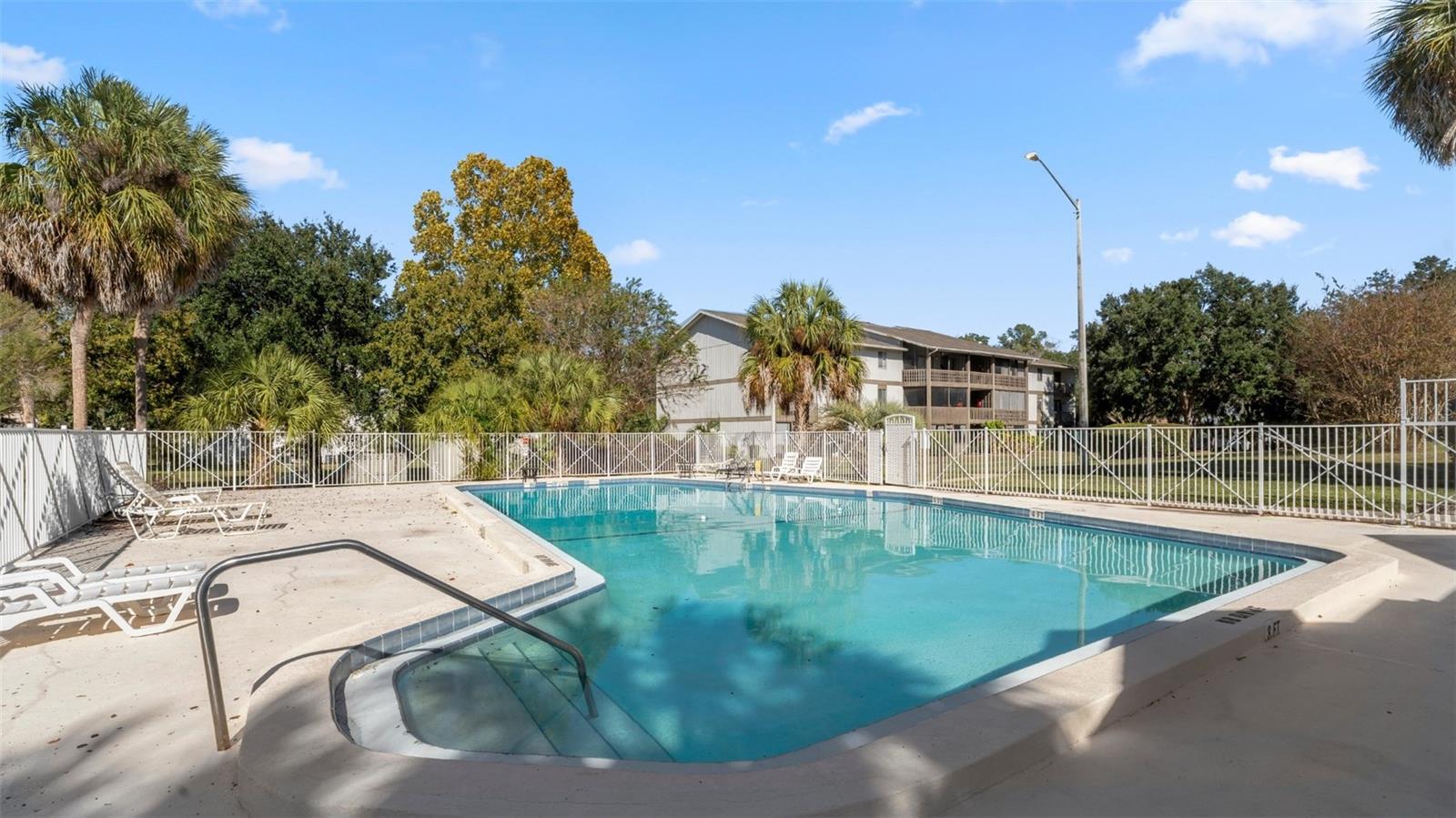 Image 40 of 47 For 6519 Newberry Road 912