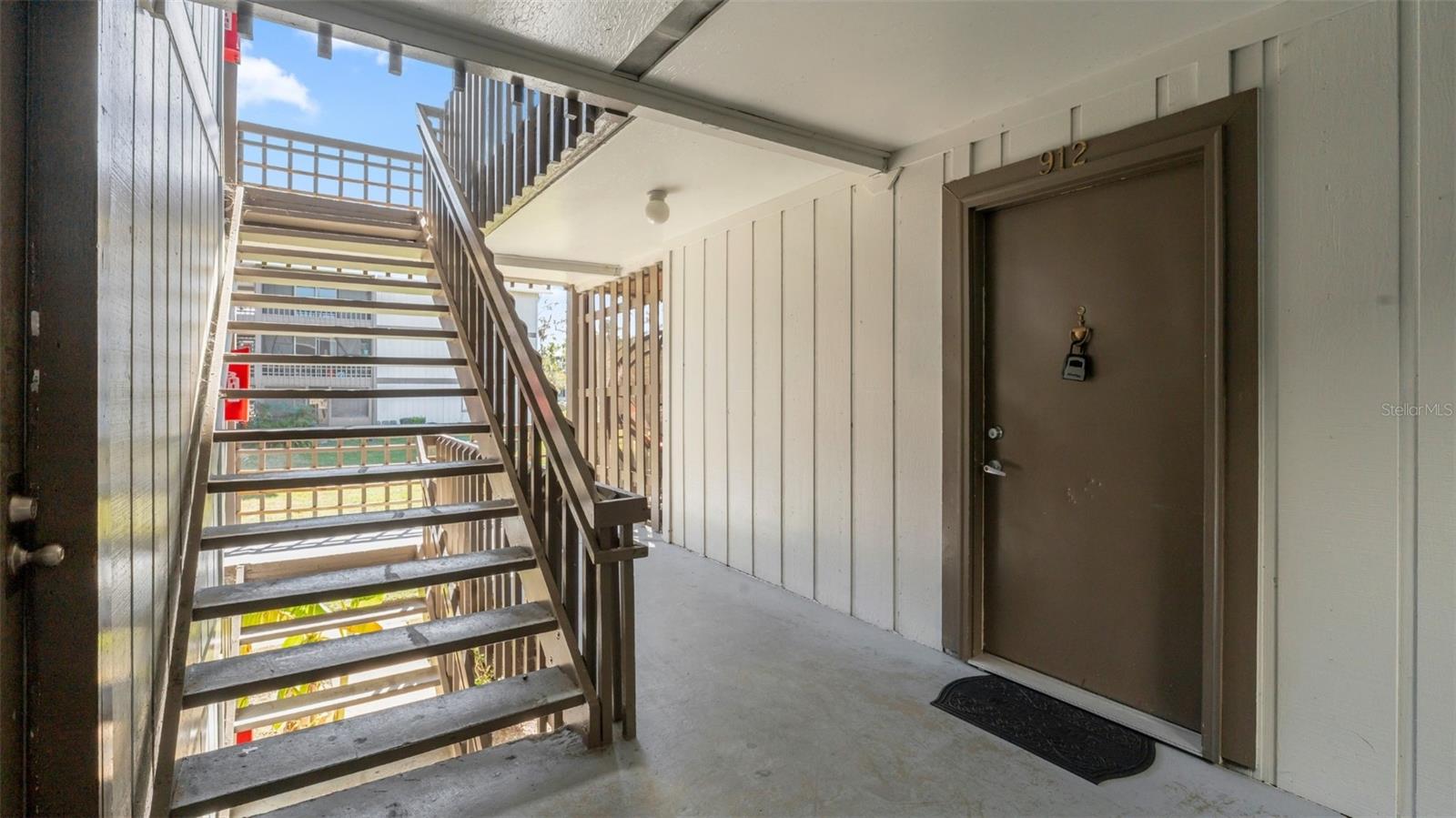 Image 8 of 47 For 6519 Newberry Road 912