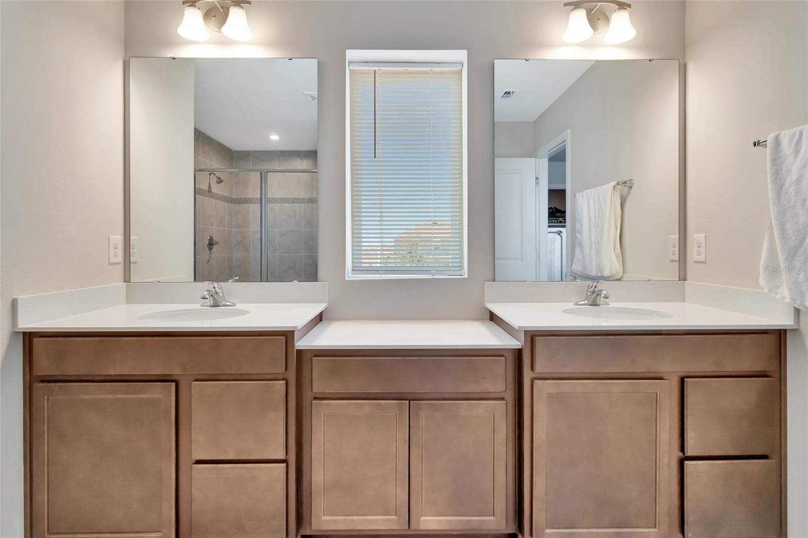 Image 24 of 50 For 1896 Basenji Drive