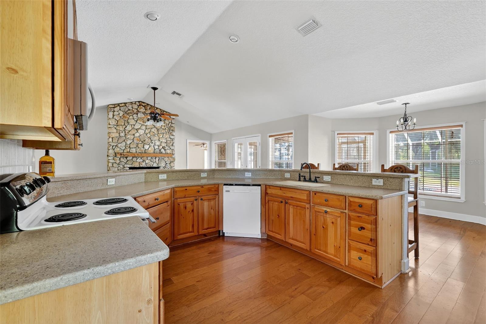 Image 15 of 45 For 13436 County Road 209