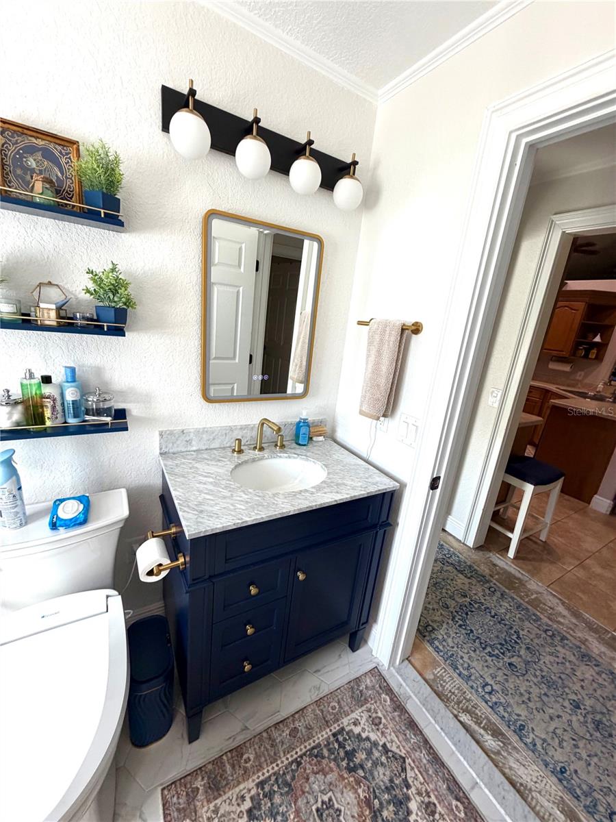 Image 18 of 45 For 400 Carman Drive