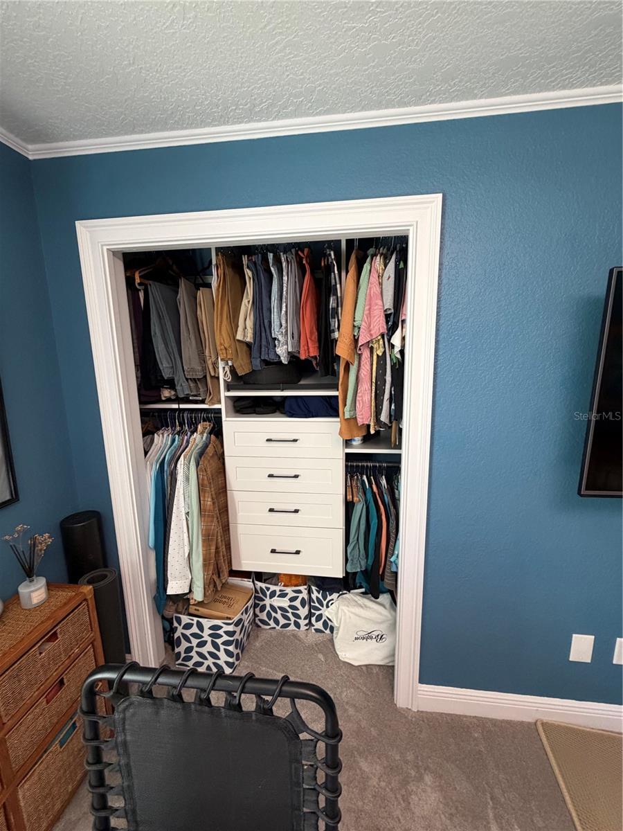 Image 22 of 45 For 400 Carman Drive