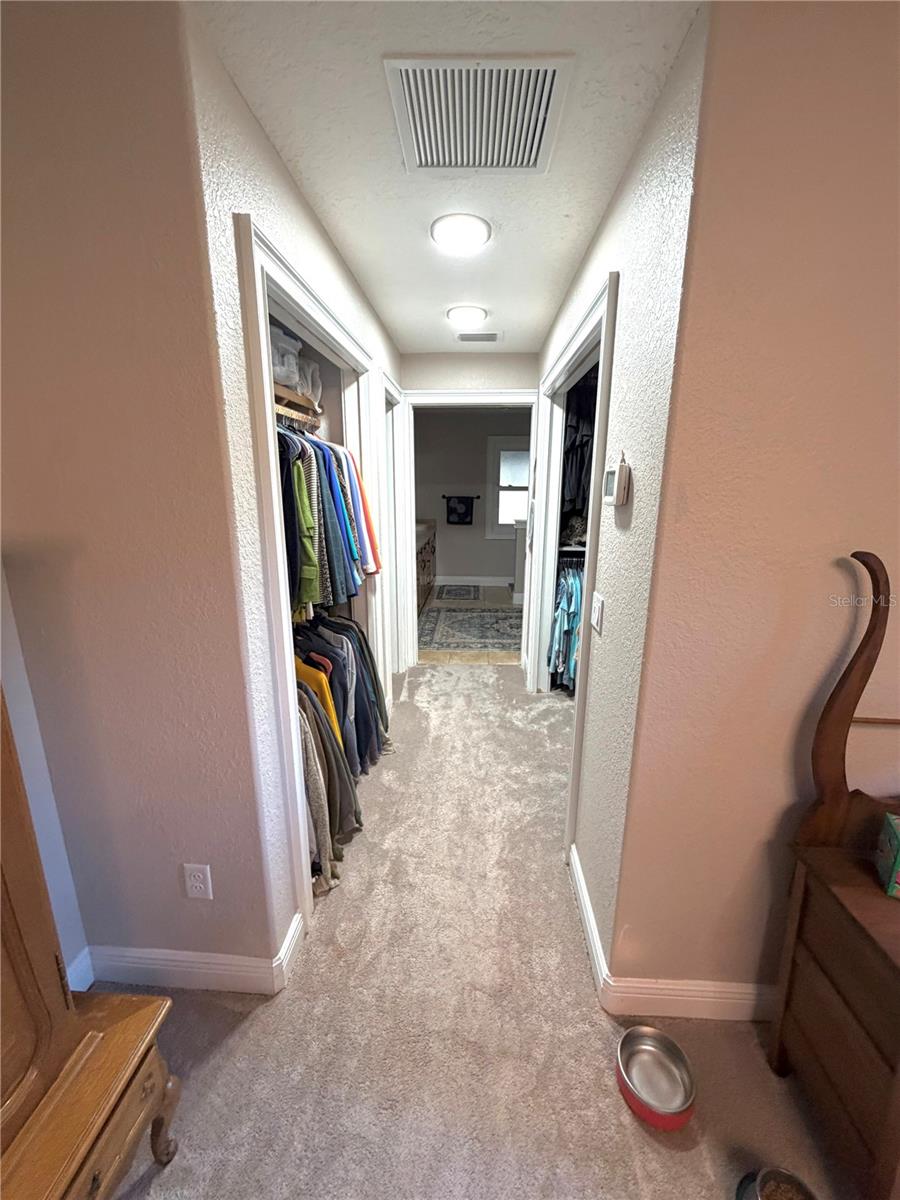 Image 24 of 45 For 400 Carman Drive