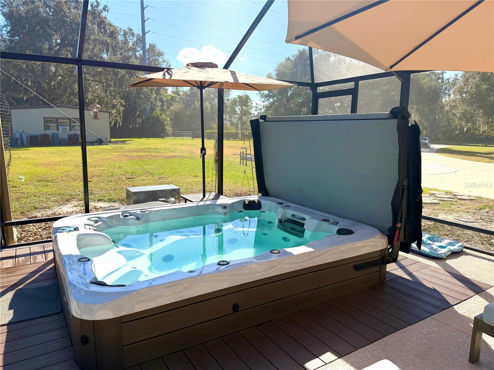 Image 33 of 45 For 400 Carman Drive