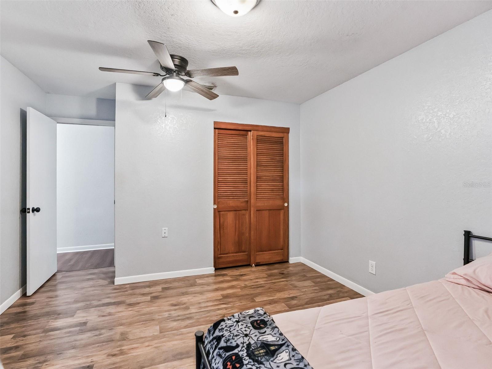 Image 21 of 33 For 6040 126th Lane