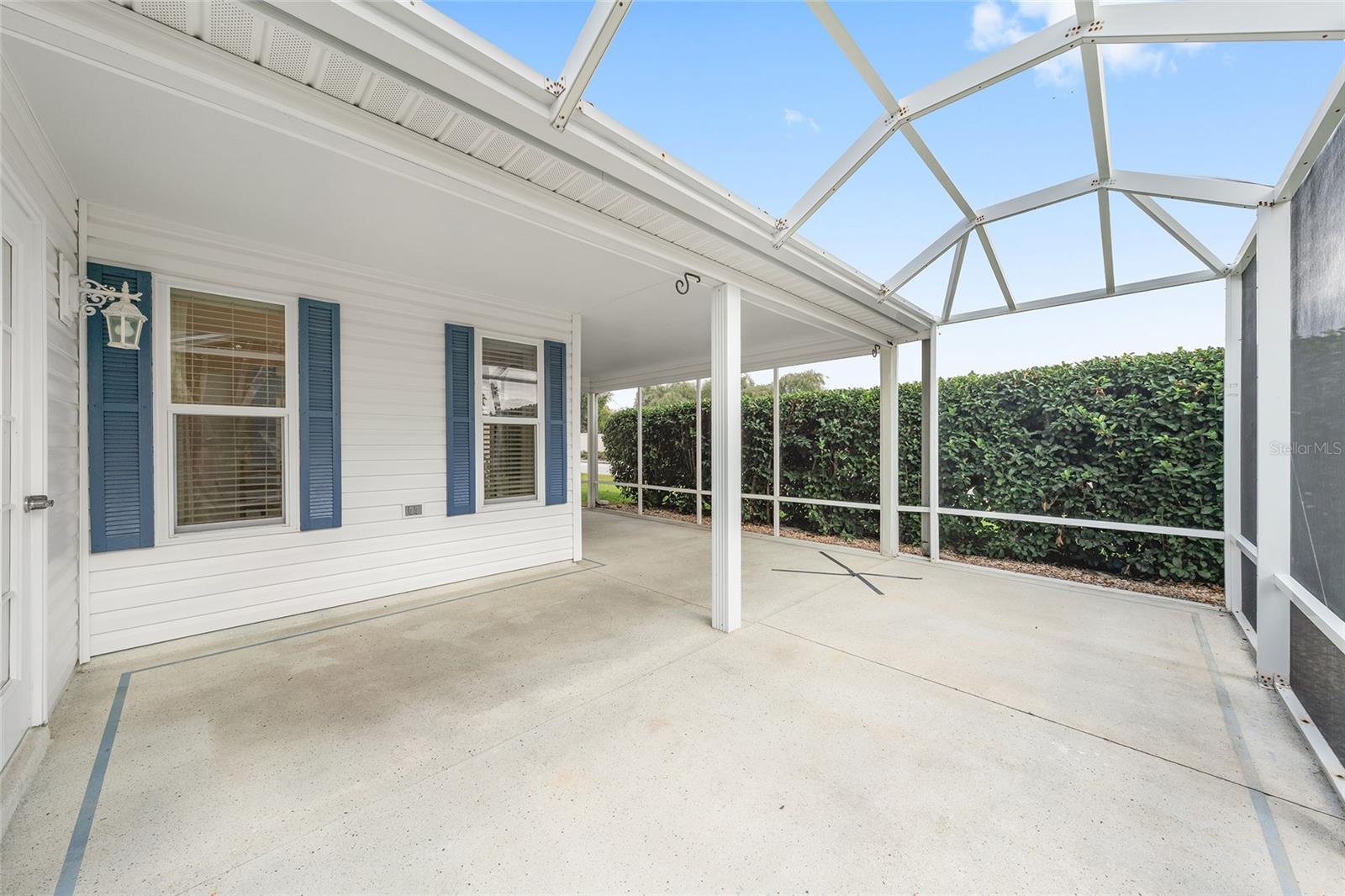 Image 62 of 71 For 560 Smithfield Place