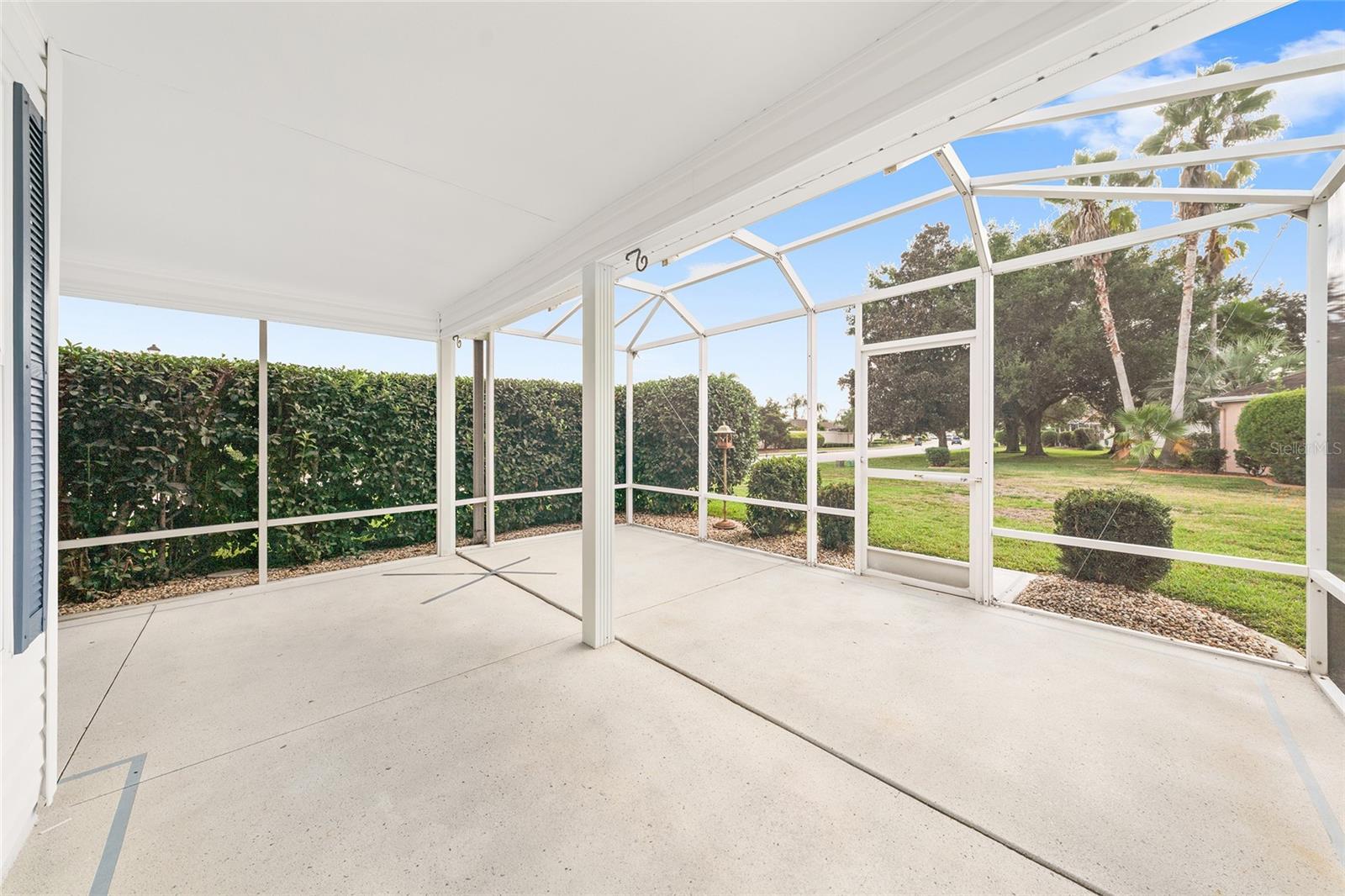 Image 64 of 71 For 560 Smithfield Place