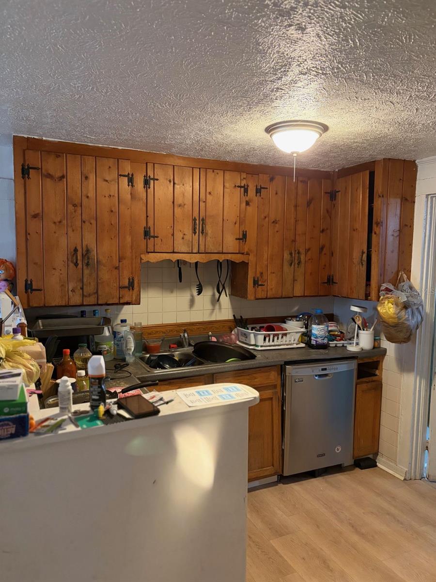 Image 20 of 28 For 603 Orange Avenue