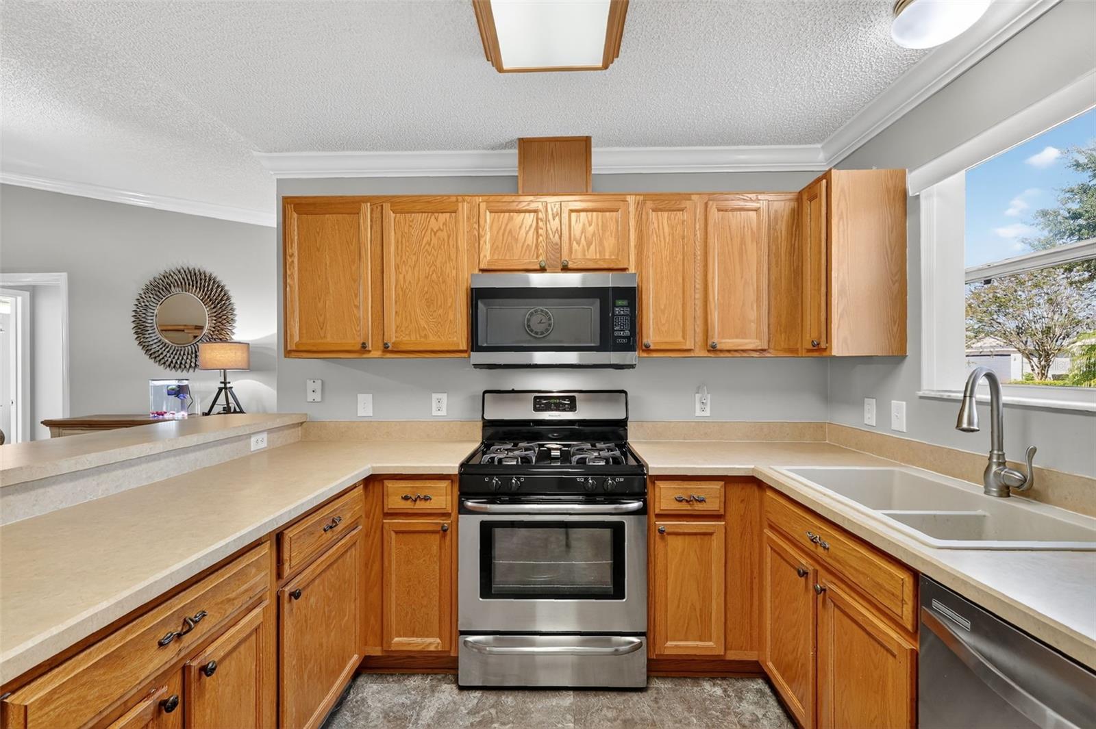 Image 6 of 27 For 16903 96th Chapelwood Circle