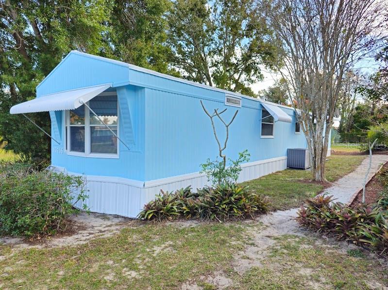 Image 12 of 59 For 17416 Eve Dr.