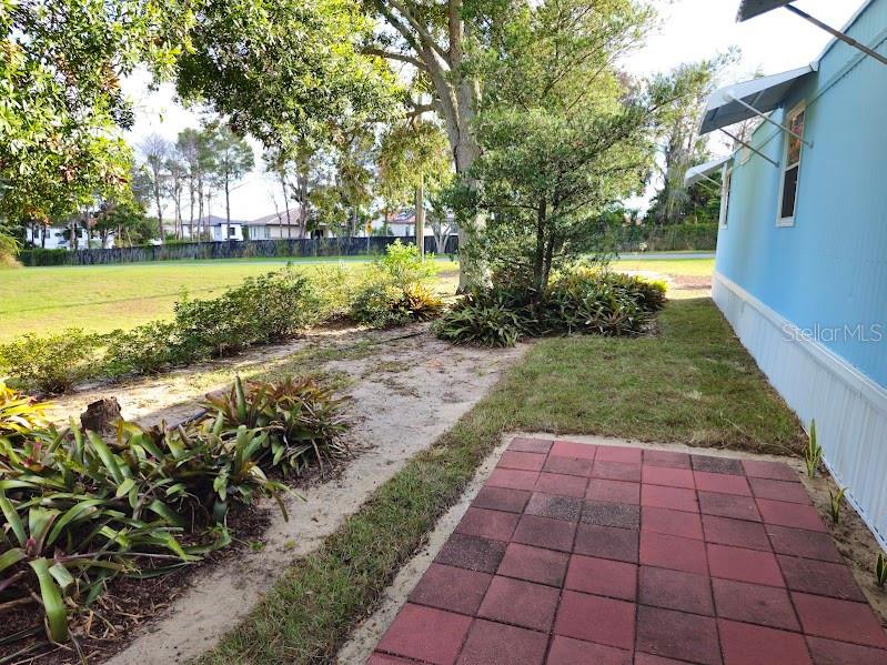 Image 4 of 59 For 17416 Eve Dr.