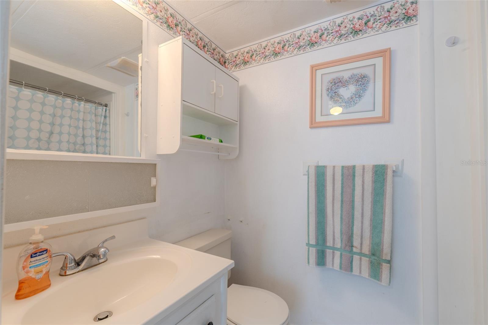 Image 42 of 59 For 17416 Eve Dr.