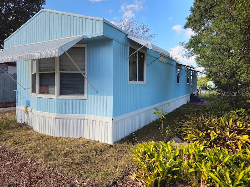 Image 5 of 59 For 17416 Eve Dr.