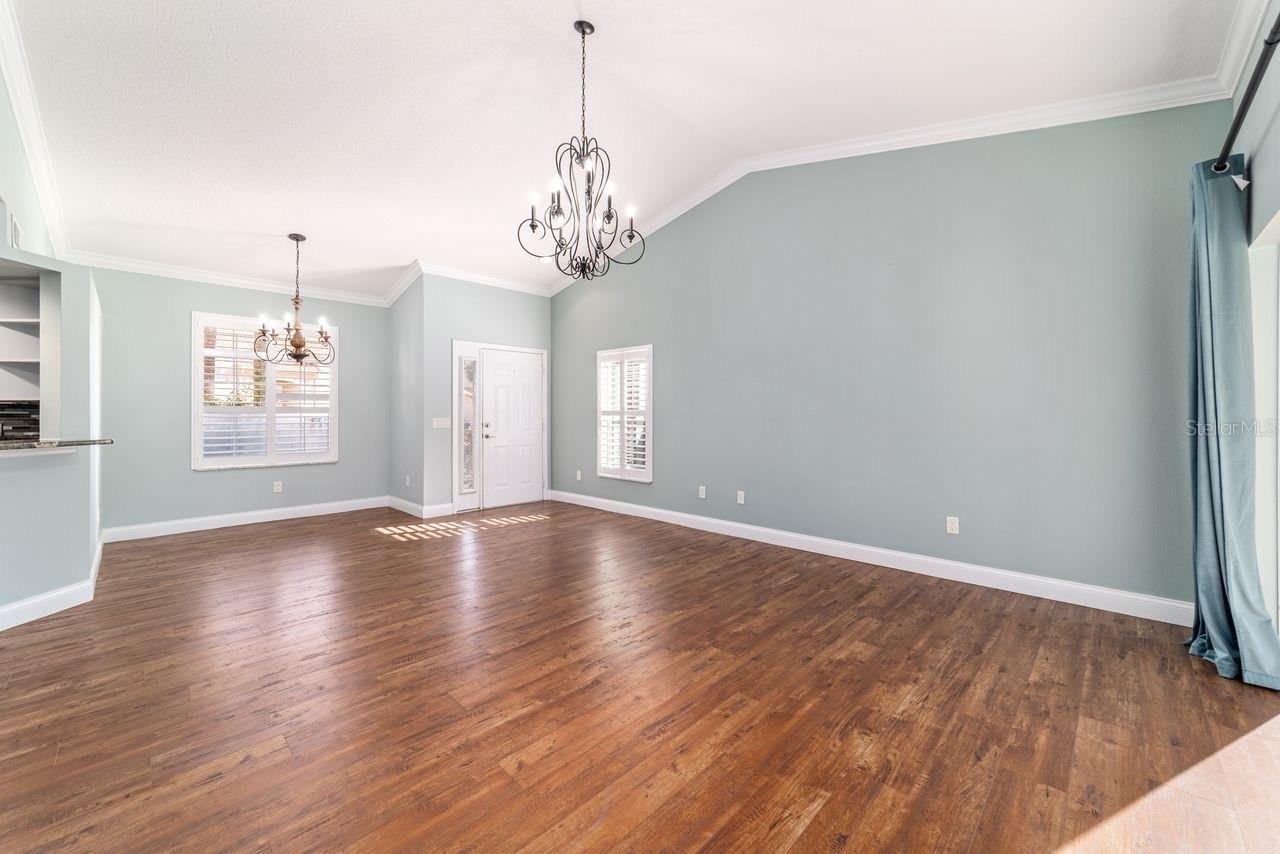 Image 16 of 58 For 5361 Compass Point 1