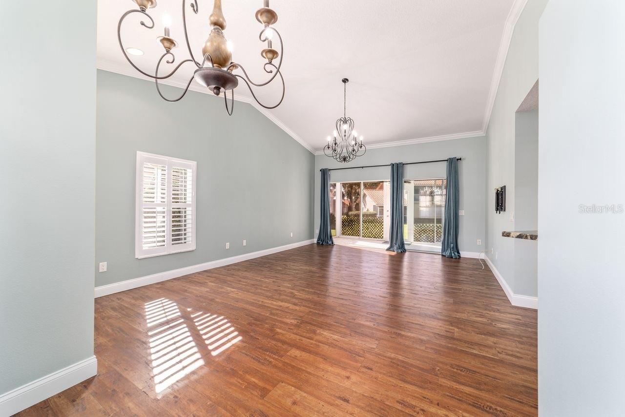 Image 8 of 58 For 5361 Compass Point 1