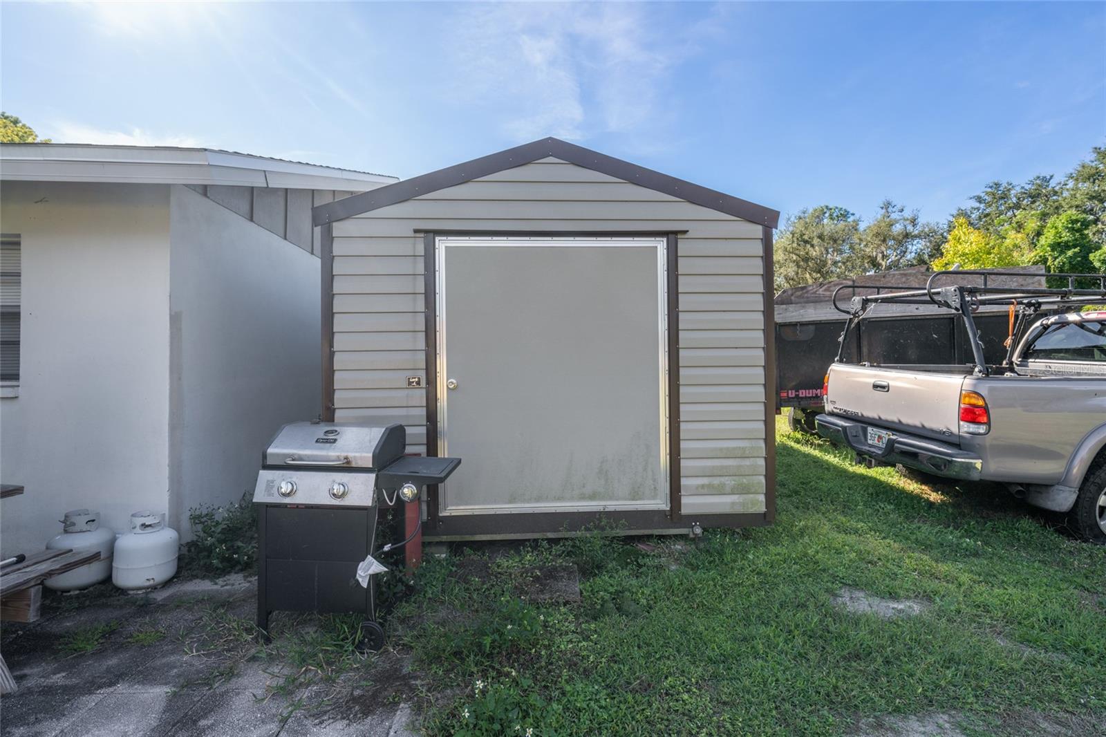 Image 11 of 29 For 203 Bentbough Drive