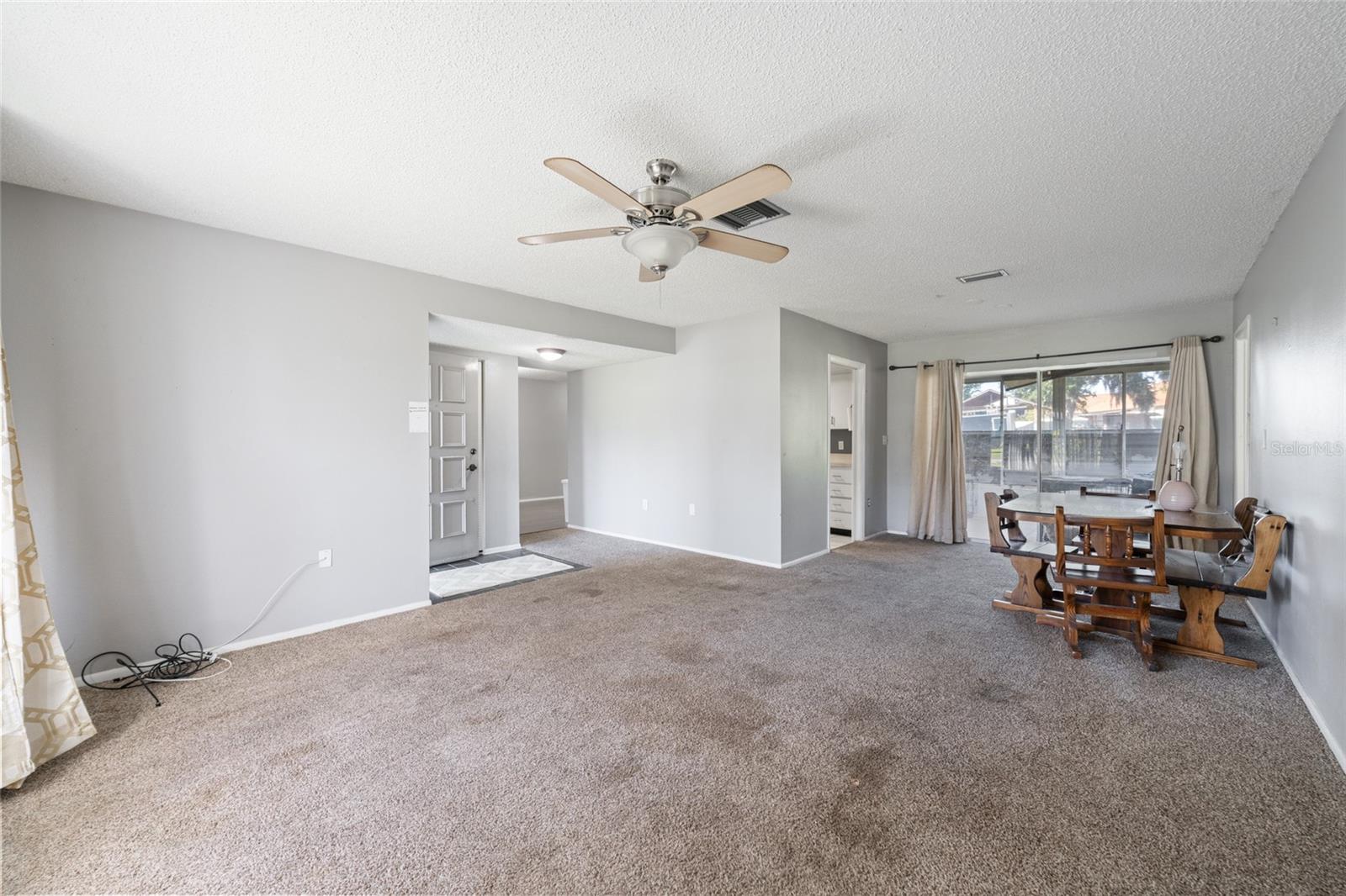 Image 22 of 29 For 203 Bentbough Drive