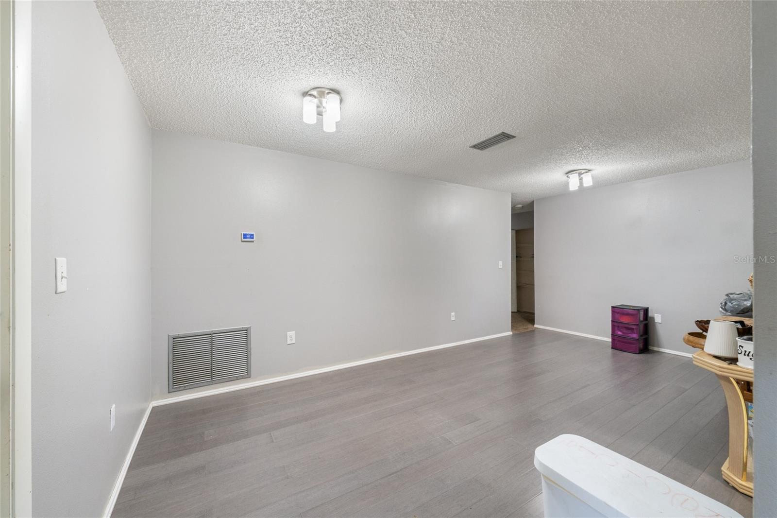 Image 23 of 29 For 203 Bentbough Drive