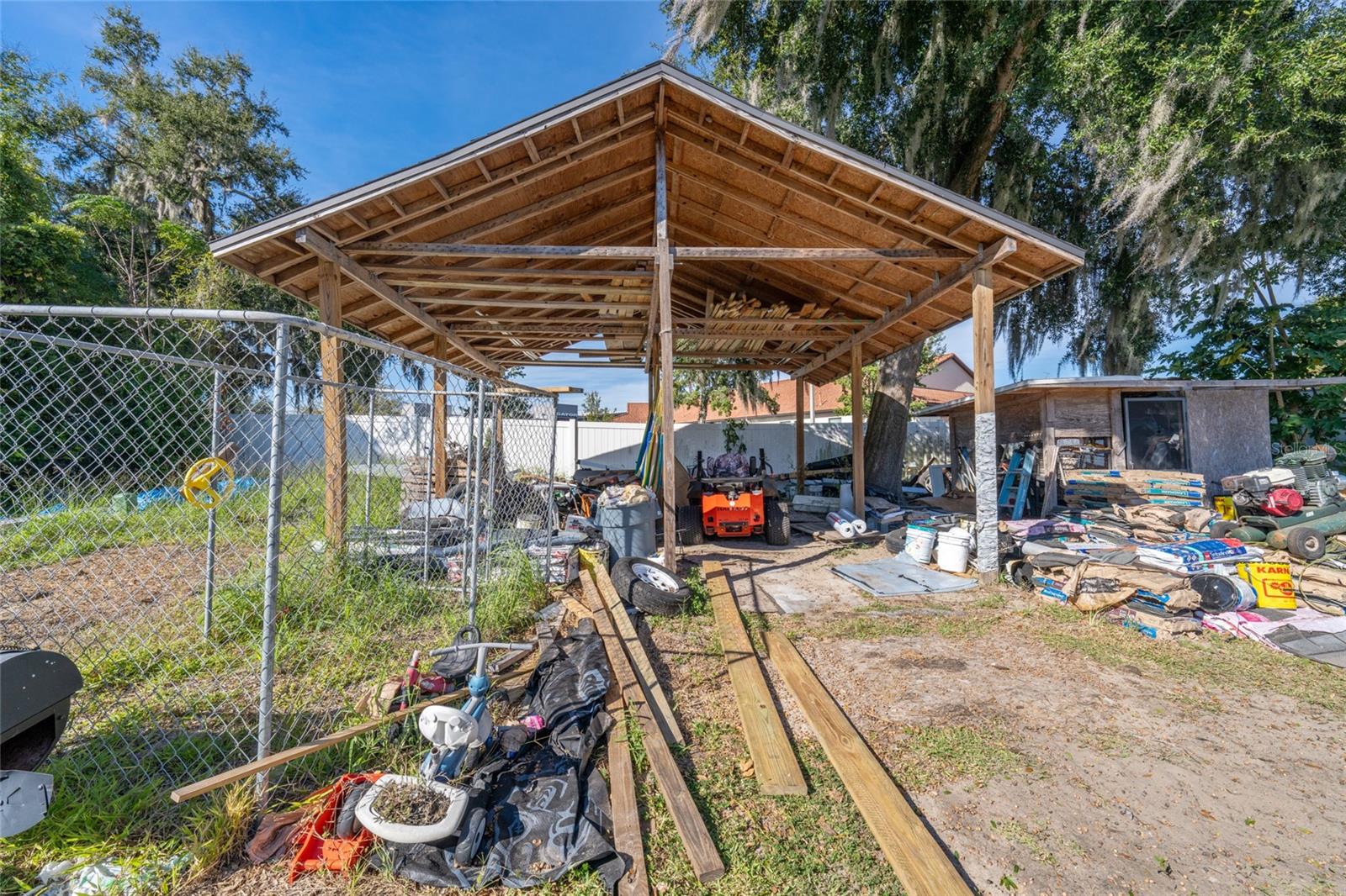 Image 5 of 29 For 203 Bentbough Drive