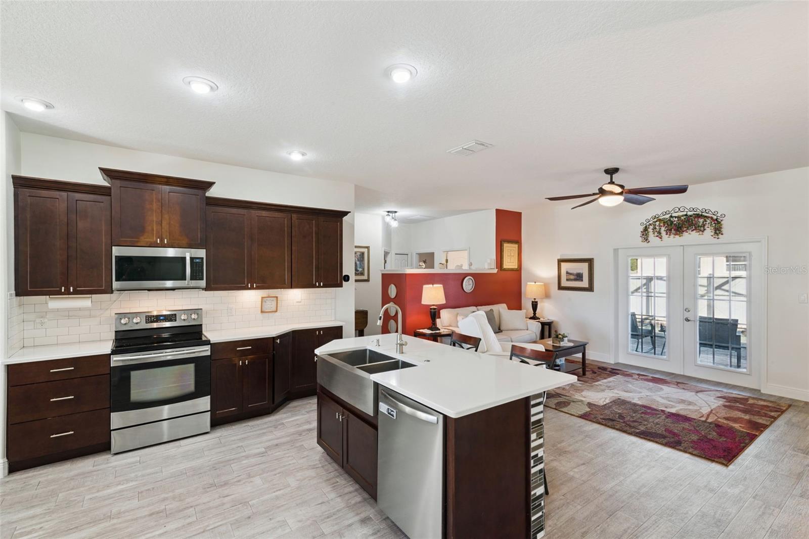 Image 19 of 53 For 2720 Savannah Drive