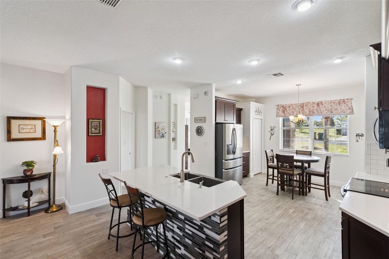 Image 23 of 53 For 2720 Savannah Drive