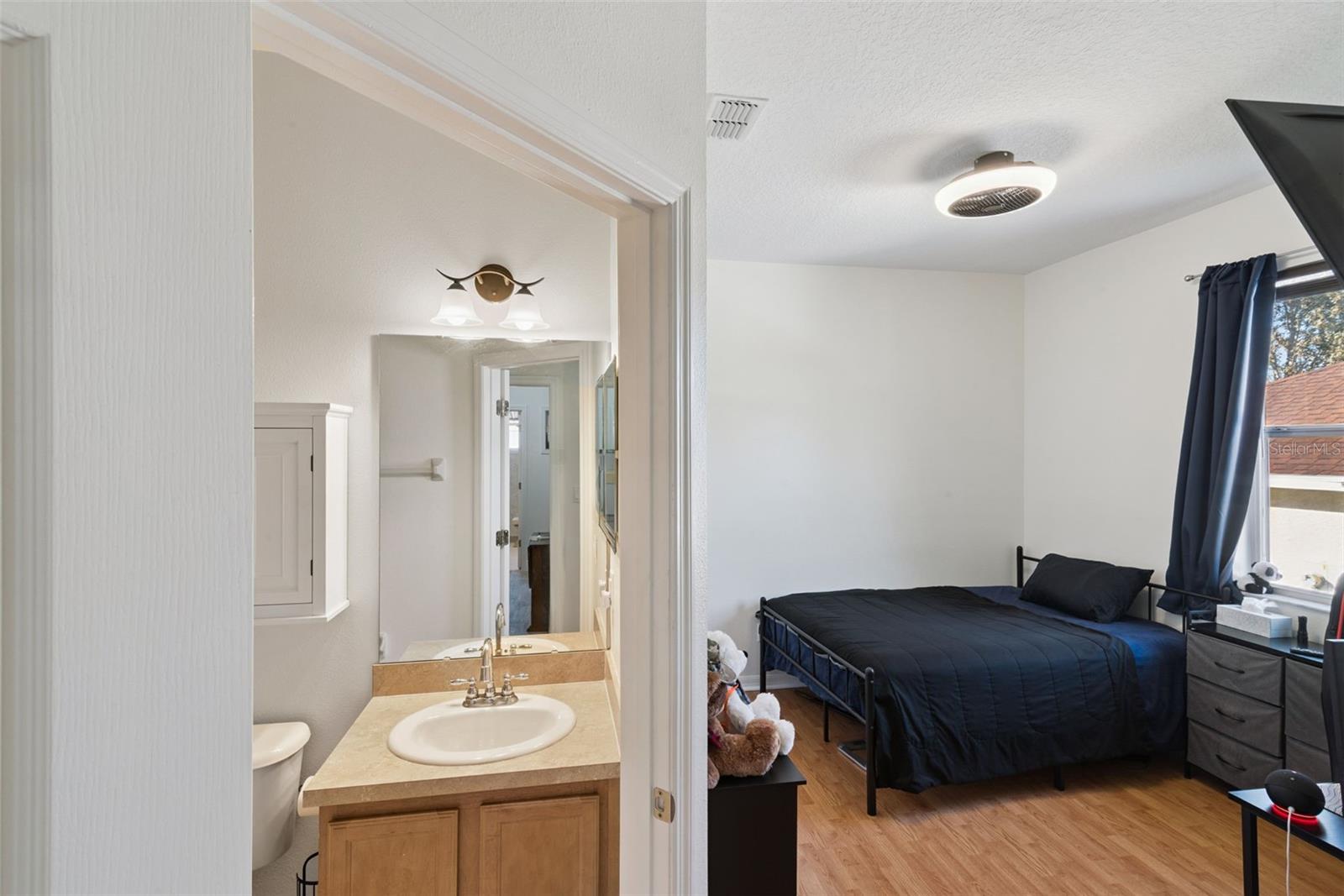 Image 32 of 53 For 2720 Savannah Drive