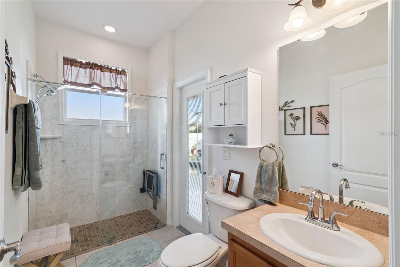 Image 37 of 53 For 2720 Savannah Drive