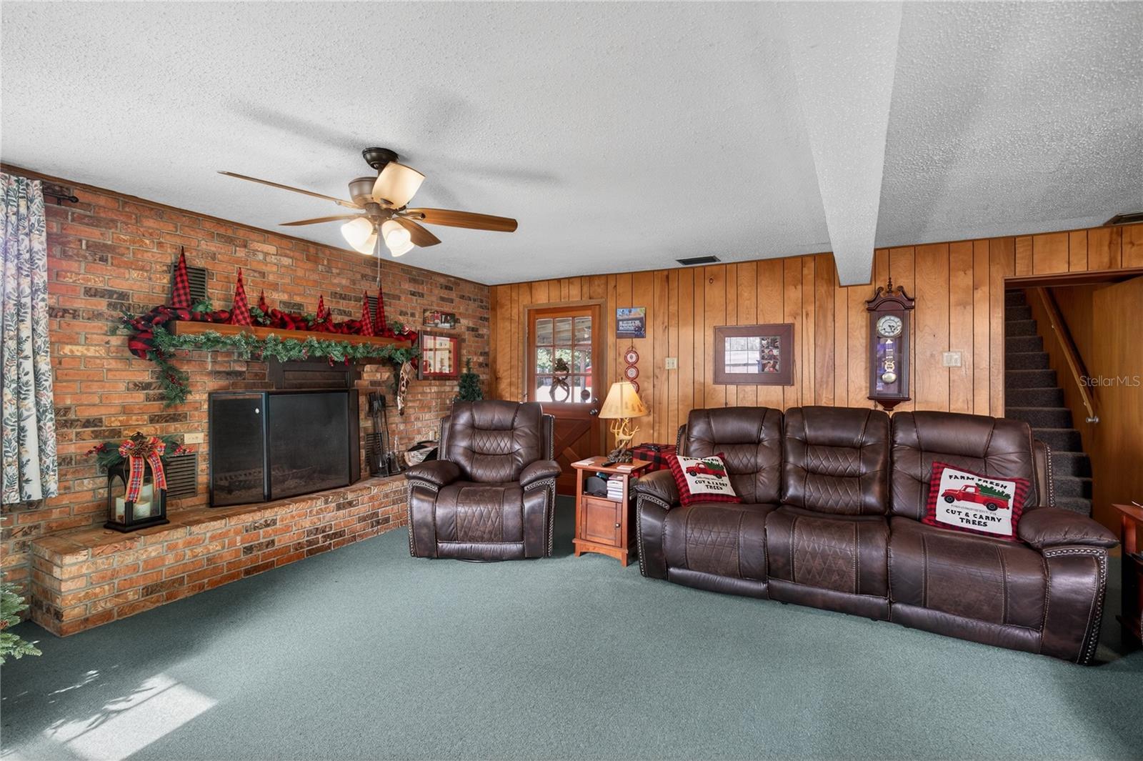 Image 20 of 50 For 710 Twin Oaks Lane