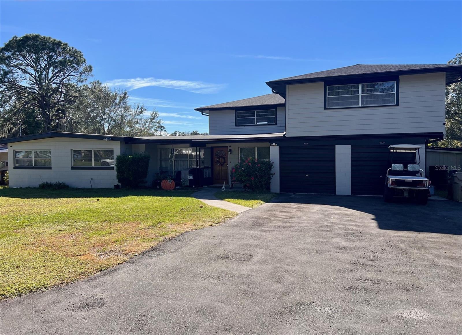 Image 4 of 50 For 710 Twin Oaks Lane