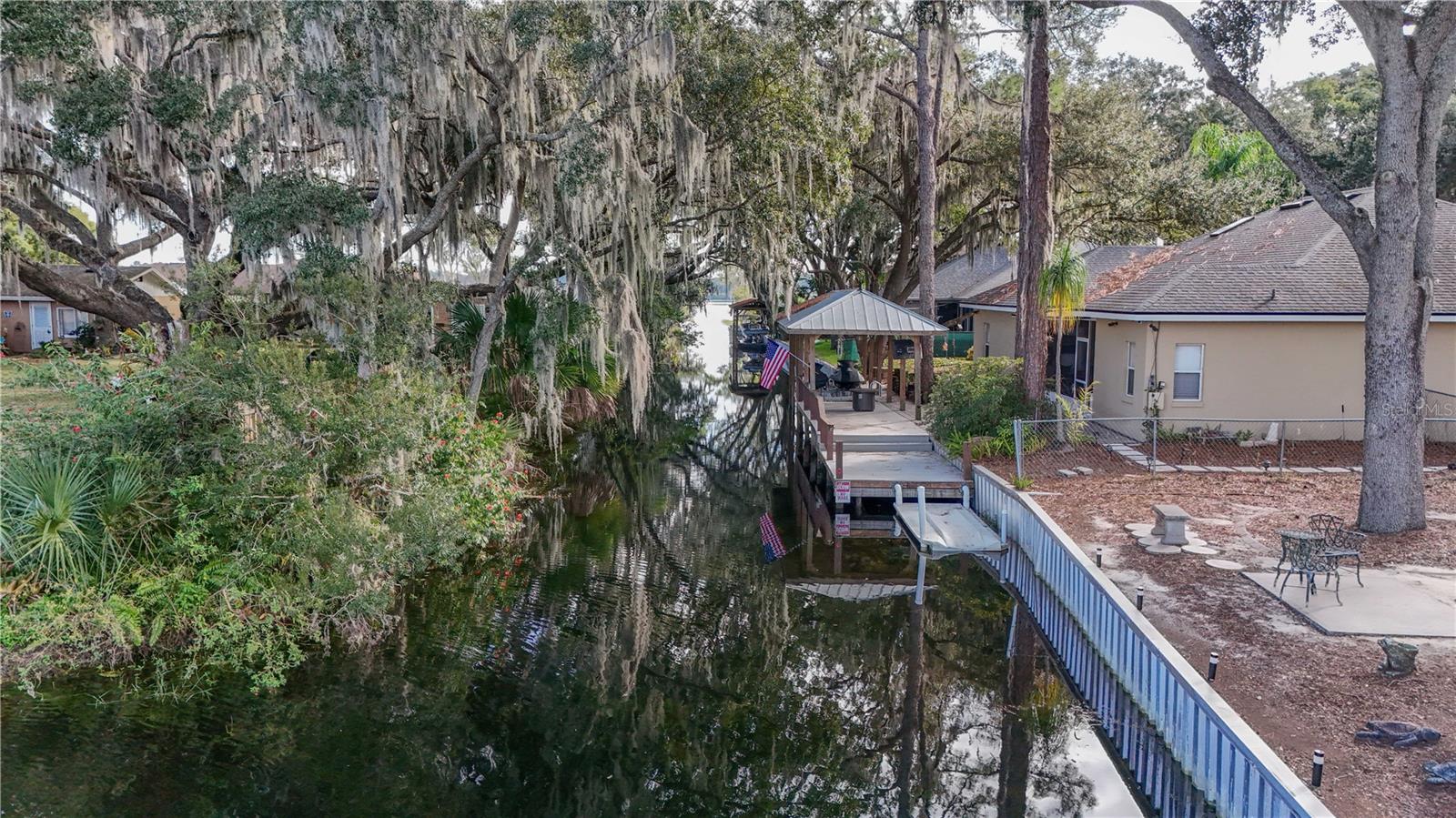 Image 42 of 50 For 710 Twin Oaks Lane