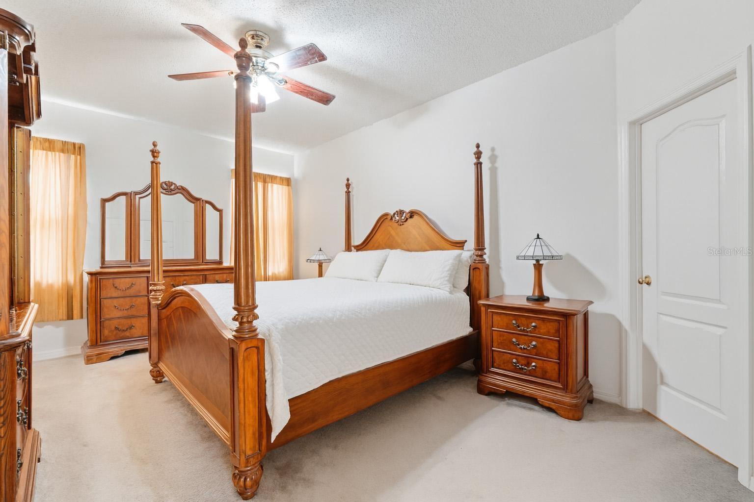 Image 7 of 37 For 13008 Grand Bank Lane