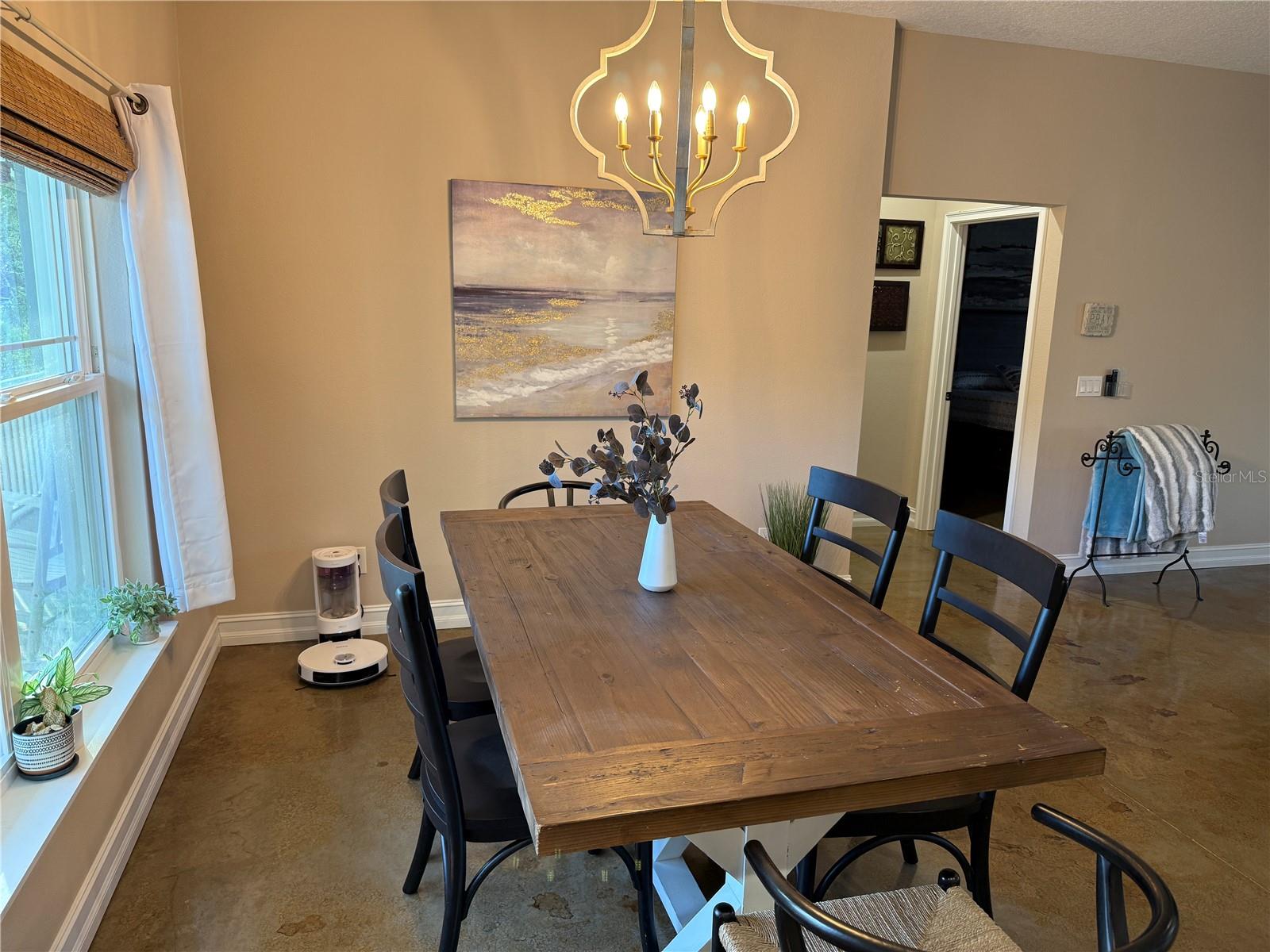 Image 6 of 26 For 19737 Ralston St