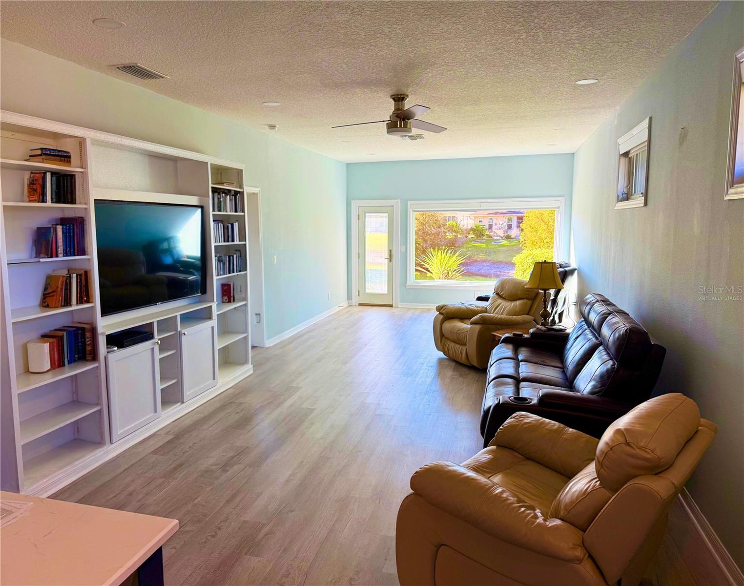 Image 5 of 15 For 21849 Tartan Street